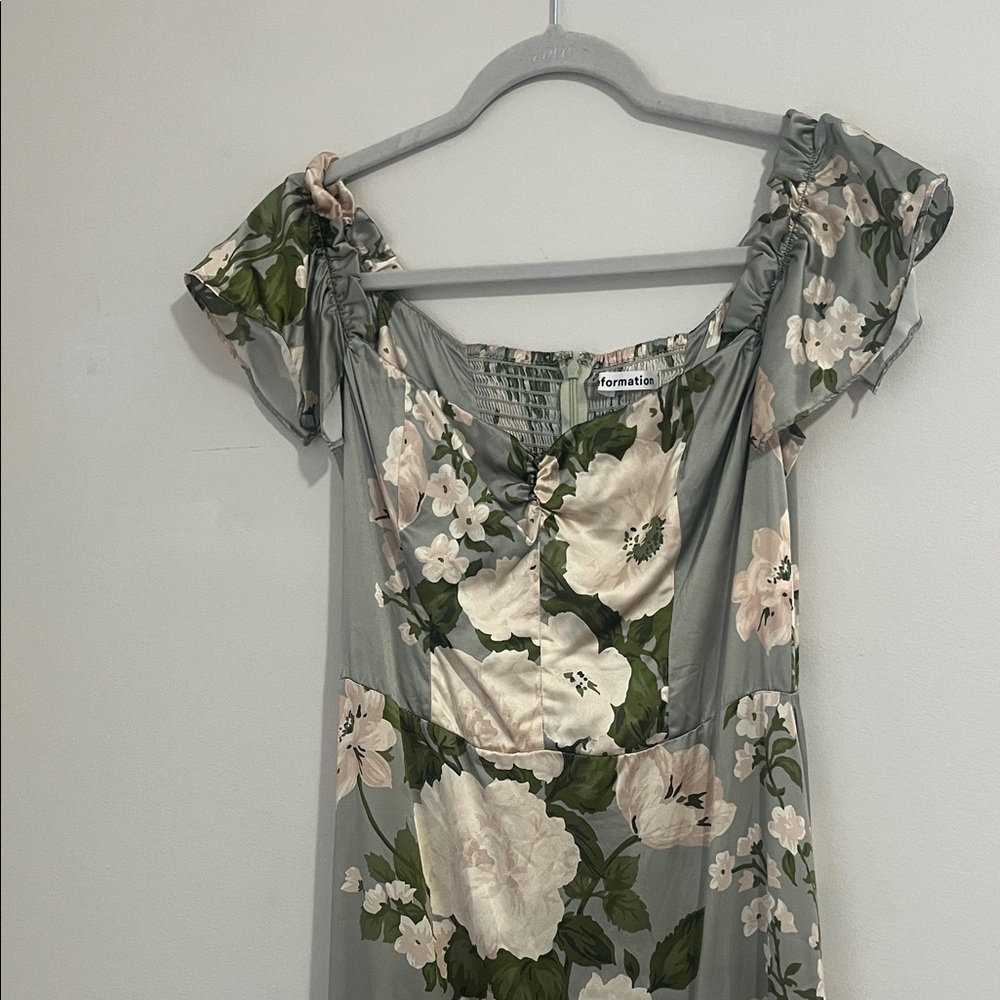 Reformation Sianna Silk Dress in the Tarragon floral print - Picture 7 of 13
